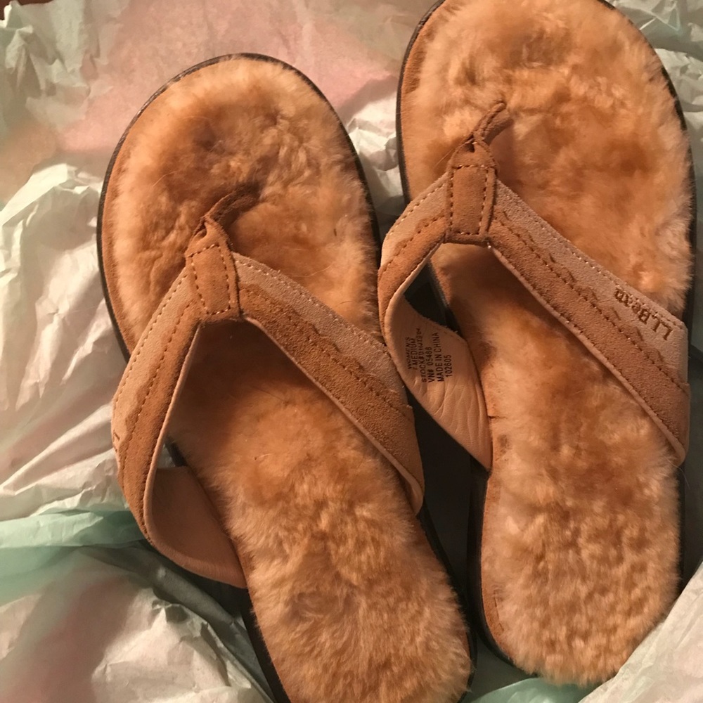 LL Bean sandals with fur foot bed. Size 7